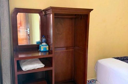 Tambolaka House | Amita Homestay