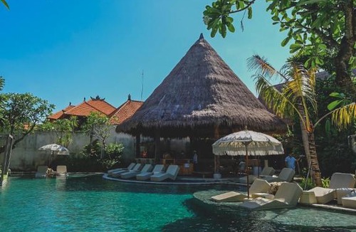 Kuta Selatan Hotel | Amnaya Resort Nusa Dua