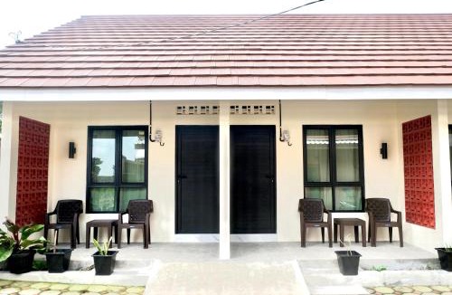Sari Harjo Hotel | Anethos Living Tambakrejo Family Stay