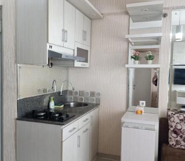 Rawasari Apartment | Apartemen Green Pramuka City Type 2BR Full Furnish