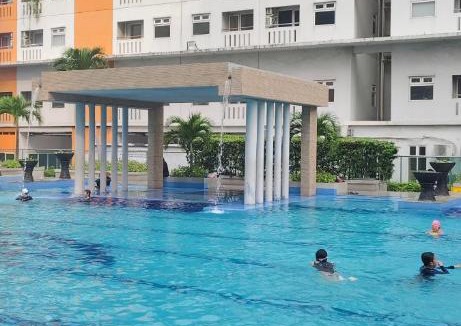 Rawasari Apartment | Apartement Green Pramuka Square suite Room