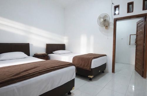 Katukaras House | Aqsa Guest House Banjarsari