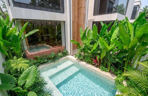 Ubud City-Centre Villa | ART1 - Designer Villa with 2 Bedrooms & Pool, Ubud