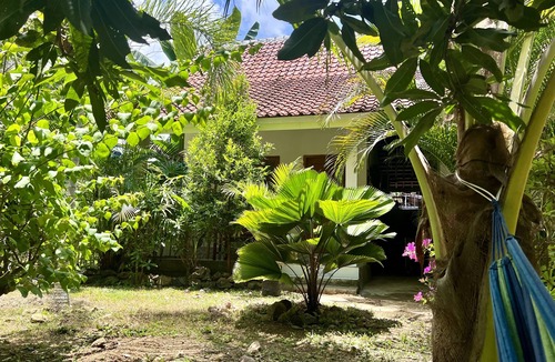 Kuta House | Aura Bungalow mit schöner Terrasse und Garten
