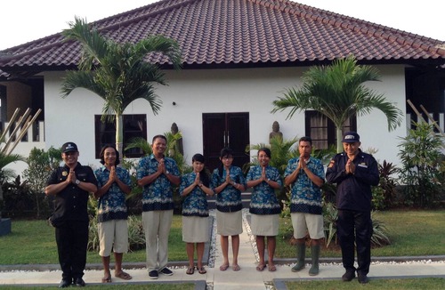 Gerokgak Villa | Authentic Beachvilla with cook, private pool, staff and lush tropical garden