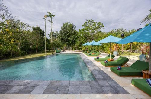 Uluwatu Resort | Ayvrtha Boutique Nature Resort, 5 minutes drive to Padang-Padang Beach