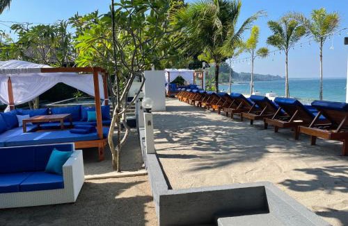 Senggigi Hotel | Beach Club Lombok by Bale Solah