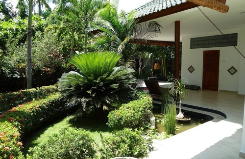 Kalisada Villa | Beachfront Villa Damai in top location quiet and newly renovated!