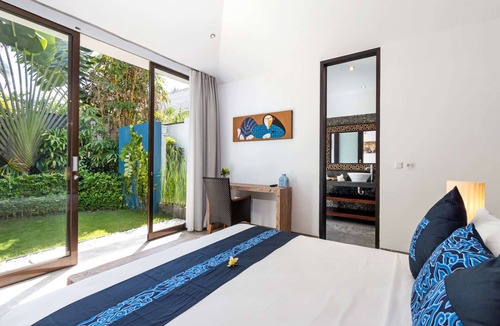 Petitenget Villa | Beautiful 5 Star Holiday Villa in a Prime Location in Seminyak