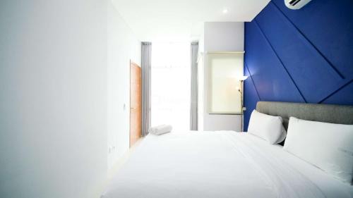 Surabaya Apartment | Best Choice and Spacious 1BR Apartment at Aryaduta Residence Surabaya By Travelio