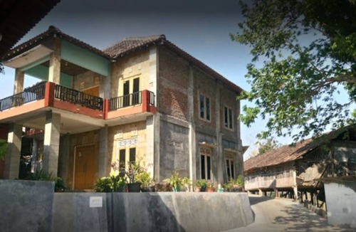 Srimulyo Hotel | Bina Karya Guesthouse