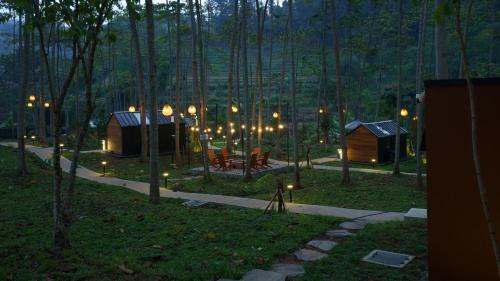 Megamendung Resort | Bobocabin The Tavia, Puncak
