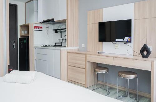 Pondok Aren Apartment | Brand New and Good Studio at Bintaro Icon Apartment by Travelio