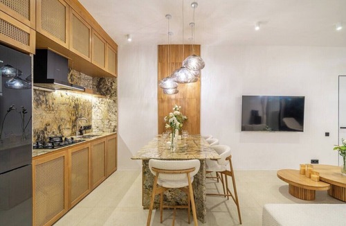 Bukit Villa | Brand New Chic 2BR Villa, Beach Access, South Kuta
