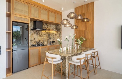 Bukit Villa | Brand New Chic 2BR Villa, Beach Access, South Kuta