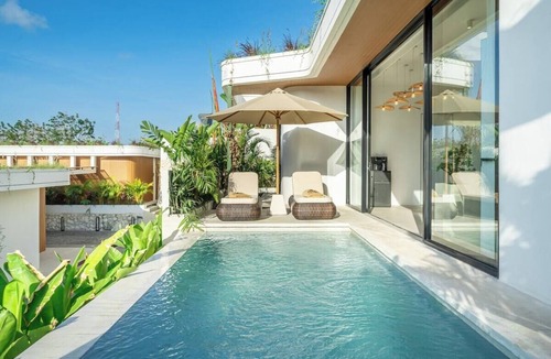 Bukit Villa | Brand New Chic 2BR Villa, Beach Access, South Kuta