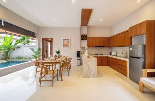 Umalas Villa | Brand NEW Paradise Villa, Huge Pool, Canggu