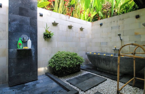 Kedewatan Villa | Brilliant 3-bedroom villa with Pool and AC in peaceful Ubud