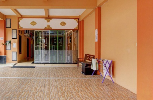 Yogyakarta House | Budget-Friendly Twin Stay w/Free WiFi