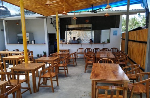 Penida Island Bed & Breakfast | Bunk Bed Room Nusa Penida 10 Pax