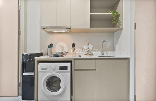 Old Jakarta Apartment | Caltra by Kozystay - Kemayoran