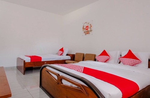Patrang Hotel | Capital O 1176 J3 Residence Syariah