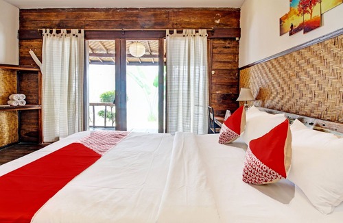 Padonan Hotel | Capital O 91688 Bhumiloka