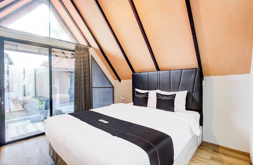 Pakem Hotel | Capital O 93882 The Pondok Palma Villa & Resto
