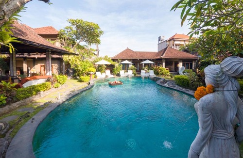 Ubud City-Centre Villa | Capung Cottages