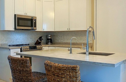 Challengers Hotel | Caribe Suite – Luxury Ocean View Suite Sunset Reef St. Kitts