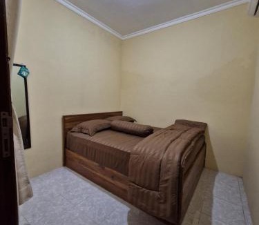 Mataram House | Cemara Guesthouse Mataram Lombok