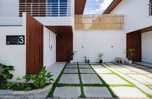 Jimbaran Bay Villa | Charming 3 Bedroom Retreat in Jimbaran