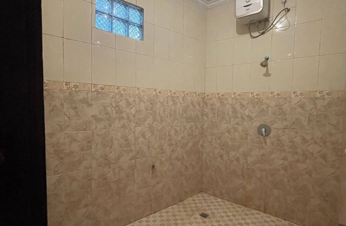 Petulu Apartment | Chic 1-bedroom apartment in charming Bali with WiFi, AC. Hot and cold water