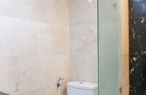 Denpasar Barat Hotel | Chic City Hotel - Bali (5KM from FAMOUS BALI BEACH)