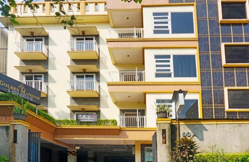 Kuningan Hotel | Collection O 91380 Golden Mansion