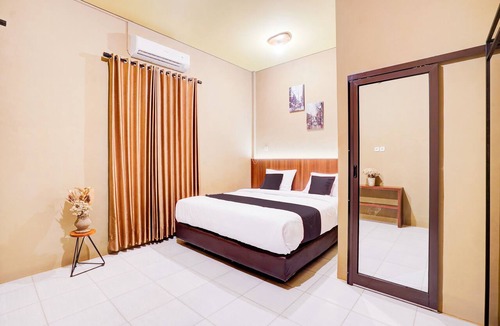 Padang Hotel | Collection O Padang City Center Near Transmart Padang Formerly De Orchids