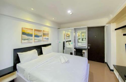 Kebagusan Apartment | Comfortable Stay Studio at Kebagusan City Apartment By Travelio