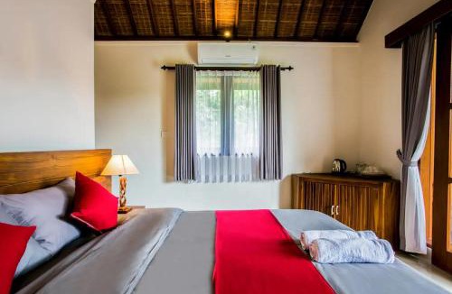 Lodtunduh Villa | Compact Magic 2-Floor 4BDR House with Yoga Terrace
