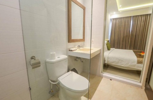 Bukit House | Convenient Stay in Jimbaran Area, only 10 minutes Drive to RockBar Jimbaran