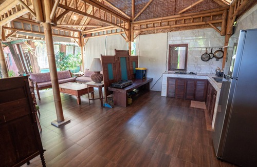 Sanur Cabin | Cozy 3-Bedroom Lumbung Cabin in Central Sanur, Bali