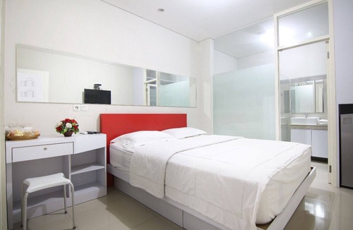 Darmo House | Cozy bedroom in Darmo, Surabaya