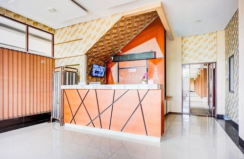 Medan House | Cozy Double Escape W/Free WiFi and Parking