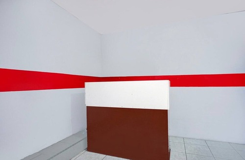 Medan House | Cozy Double Escape W/Free WiFi and Parking