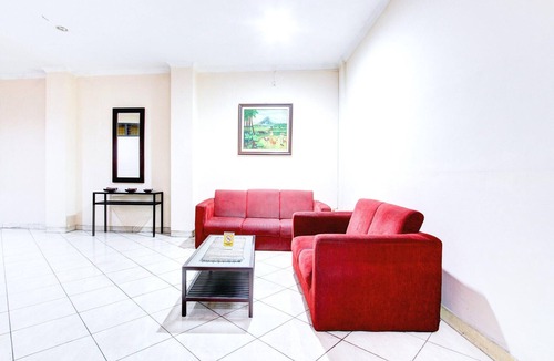 Semarang House | Cozy Double Escape W/Free WiFi and Parking