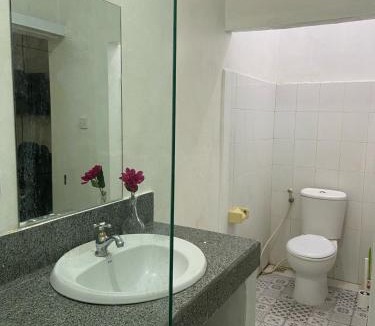 Legian City-Centre House | Cozy room Kuta - 1 minutes to the beach by Micky Studio2