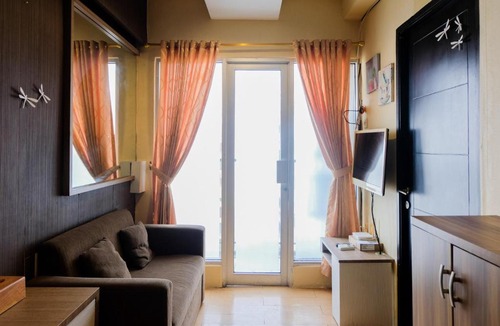 Binong Apartment | Cozy Stay 2BR Apartment @ Paragon Village By Travelio