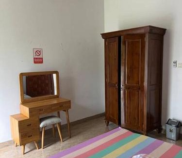 Citaringgul House | Cozy villa with swimming Pool in Sentul