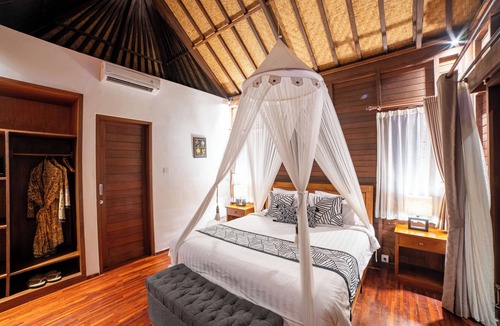 Jungut Batu Bed & Breakfast | D'Puncak Villas Lembongan