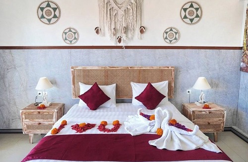 Sampalan House | Darya Sea View