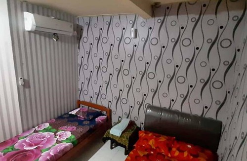 Bungurasih House | Dharmawati Homestay